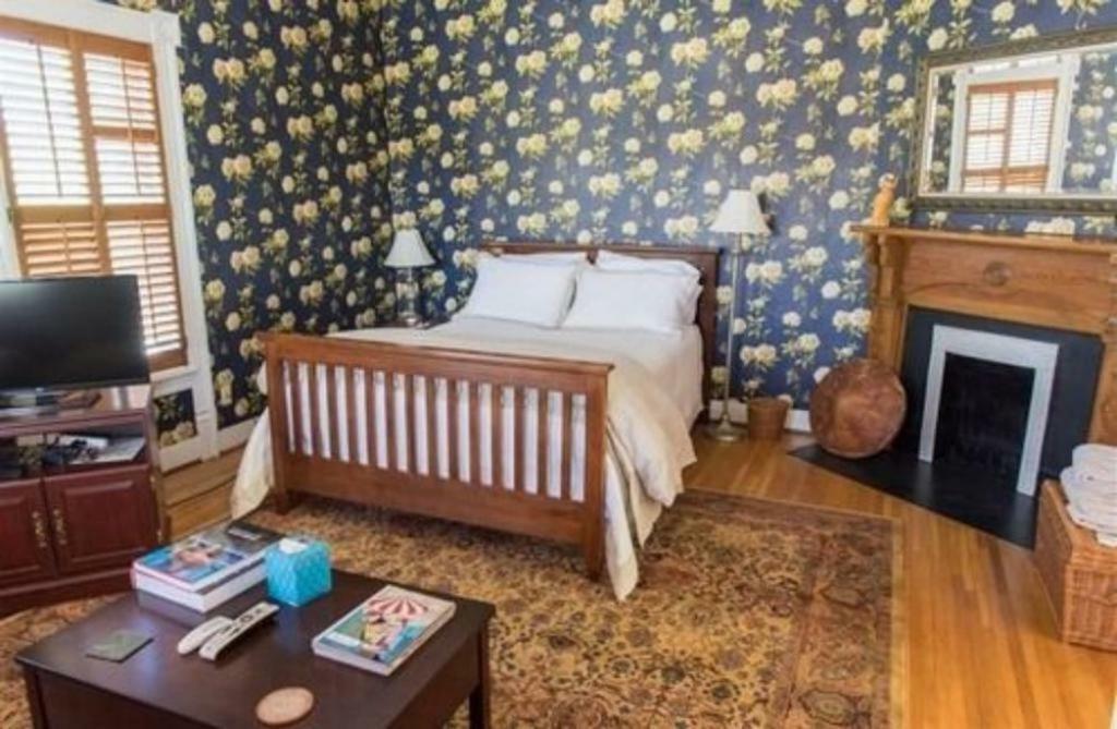 Charles Bass House Bed & Breakfast South Boston Εξωτερικό φωτογραφία